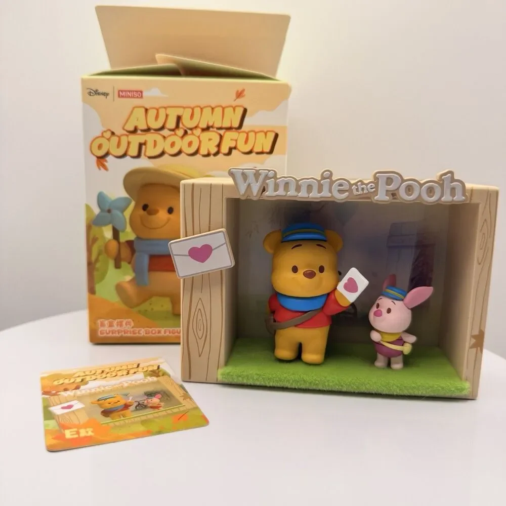 MINISO Disney Winnie the Pooh Autumn Outdoor Fun Series Blind Box Figure Scene